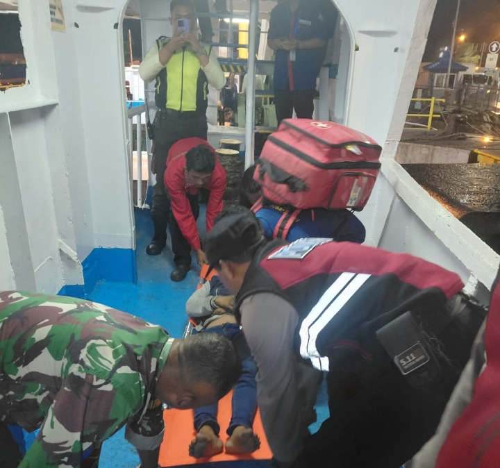 Penumpang Kapal Meninggal Dunia di KMP Wicitra Dharma III, Polsek Gilimanuk Lakukan Penanganan Cepat
